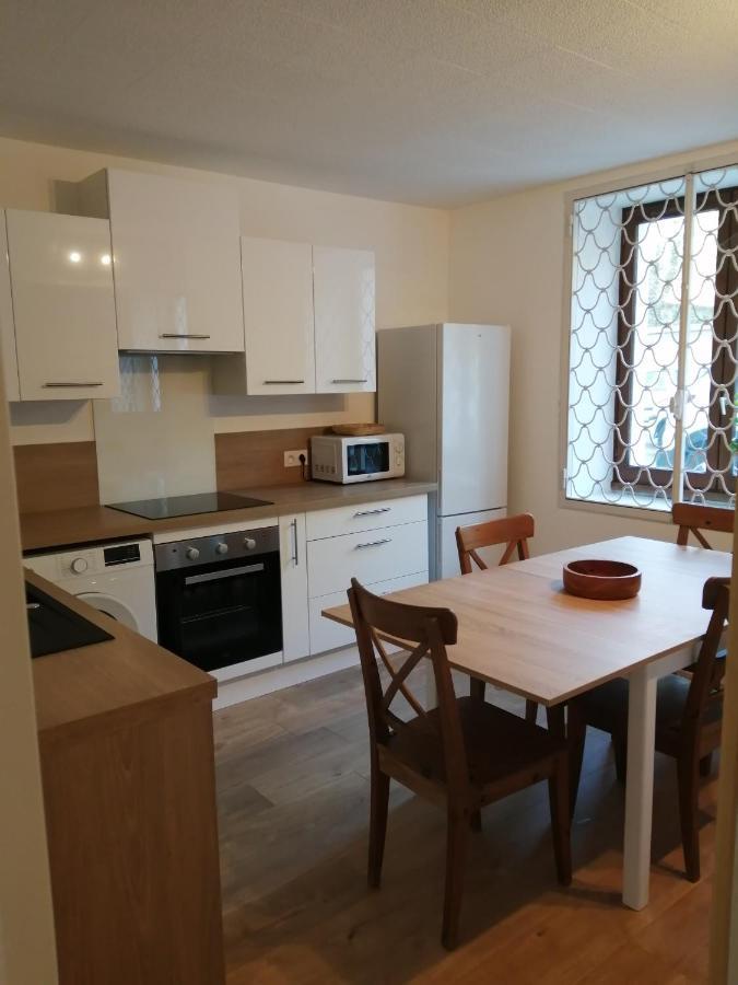 Appart Neuf Pour 6 Personnes Vizille Exterior photo